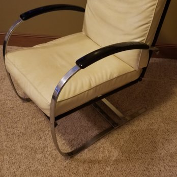 Highlands Upholstery - Before - Furniture Reupholstery Near Me - Redmond, Washington Highlands Upholstery - Before - Furniture Reupholstery Near Me - Redmond, Washington