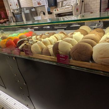 La Panadería - Display - Breakfast & Brunch Near Me - San Antonio, Texas