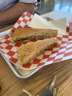 Sammy's by null