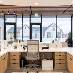 Edmond Dental & Implant Associates, Matthew J. Holloman
