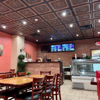 Levant Delight - Inside - Mediterranean Near Me - Malden, Massachusetts