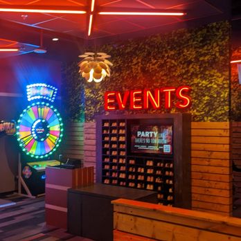 Lucky Strike Atlantic Station - Interior. - Venues & Event Spaces Near Me - Atlanta, Georgia Lucky Strike Atlantic Station - Interior. - Venues & Event Spaces Near Me - Atlanta, Georgia