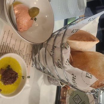 Agora Tysons - Mediterranean Near Me - Tysons, Virginia