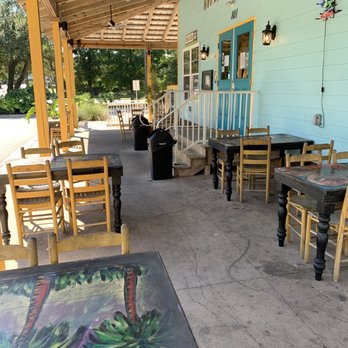 Native Joe's Scoop & Grind - tables and chairs outside - Coffee & Tea Near Me - North Myrtle Beach, South Carolina Native Joe's Scoop & Grind - tables and chairs outside - Coffee & Tea Near Me - North Myrtle Beach, South Carolina