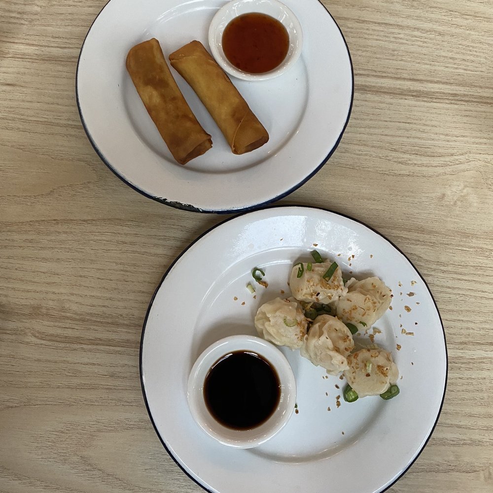 Daek Thai - Shrimp Dumpling Crispy Spring Roll - Thai Near Me - Miami, Florida Daek Thai - Shrimp Dumpling Crispy Spring Roll - Thai Near Me - Miami, Florida