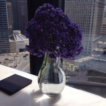 The Langham, Chicago - Pretty flowers club level - Hotels Near Me - Chicago, Illinois