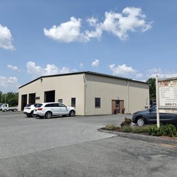 Exterior photo of Shelly's Alignment Service - Manheim, Pennsylvania Exterior photo of Shelly's Alignment Service - Manheim, Pennsylvania