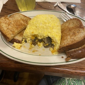 Meacham's Family Restaurant - 4 Four Egg Omelet - Southern Near Me - Ash Flat, Arkansas Meacham's Family Restaurant - 4 Four Egg Omelet - Southern Near Me - Ash Flat, Arkansas