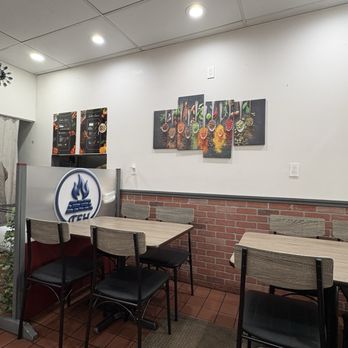 Tandoori Express - One side of the dining area... about 5 tables total. - Pakistani Near Me - Honolulu, Hawaii