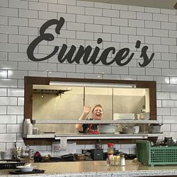 Eunice's Country Cookin' - The Star Chef of Breakfast at Eunice's!