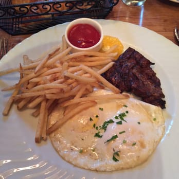 Bistro Cacao - Quarter of a steak. The pic actually makes it look bigger than it really is. Disappointed. - French Near Me - Washington, DC, District of Columbia