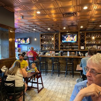 Lucky Penny's - Bar too - Bars Near Me - Lindenhurst, Illinois