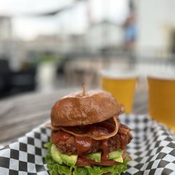 Grinderz - IG: happyfoodieoc