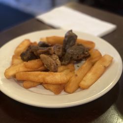 Cafe Costa Del Sol - Yuca Frita con chicharron
