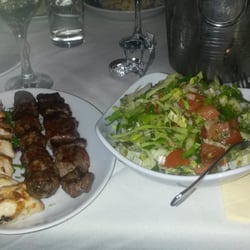 Yara Restaurant - Mixed kebab and Mediterranean salad