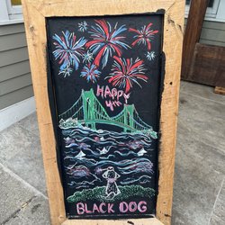 The Black Dog General Store - Newport Thames - Outside of the Thames St shop