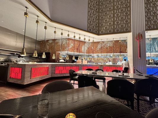 Gordon Ramsay Hell's Kitchen - Miami by null