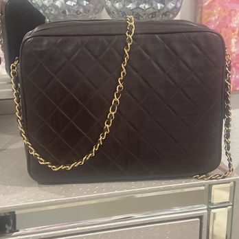 Leather Surgeons - After photo of Leather Surgeon rehab - Leather Goods Near Me