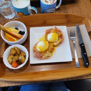 Danoo Cafe - Prosciutto Ham Benny - Breakfast & Brunch Near Me - Vancouver, British Columbia Danoo Cafe - Prosciutto Ham Benny - Breakfast & Brunch Near Me - Vancouver, British Columbia