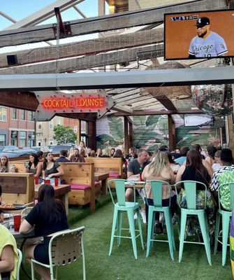 Paradise Park | Pizza & Patio by null