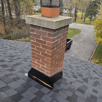 AB Parr Home Inspections - Chimney thru roof for a wood burning fire place - Home Inspectors Near Me - Angus, Ontario AB Parr Home Inspections - Chimney thru roof for a wood burning fire place - Home Inspectors Near Me - Angus, Ontario