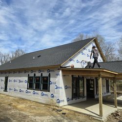 Leland Roofing