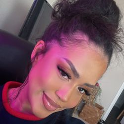 Jackie's Lash Studio - Wispy, Cat Eye