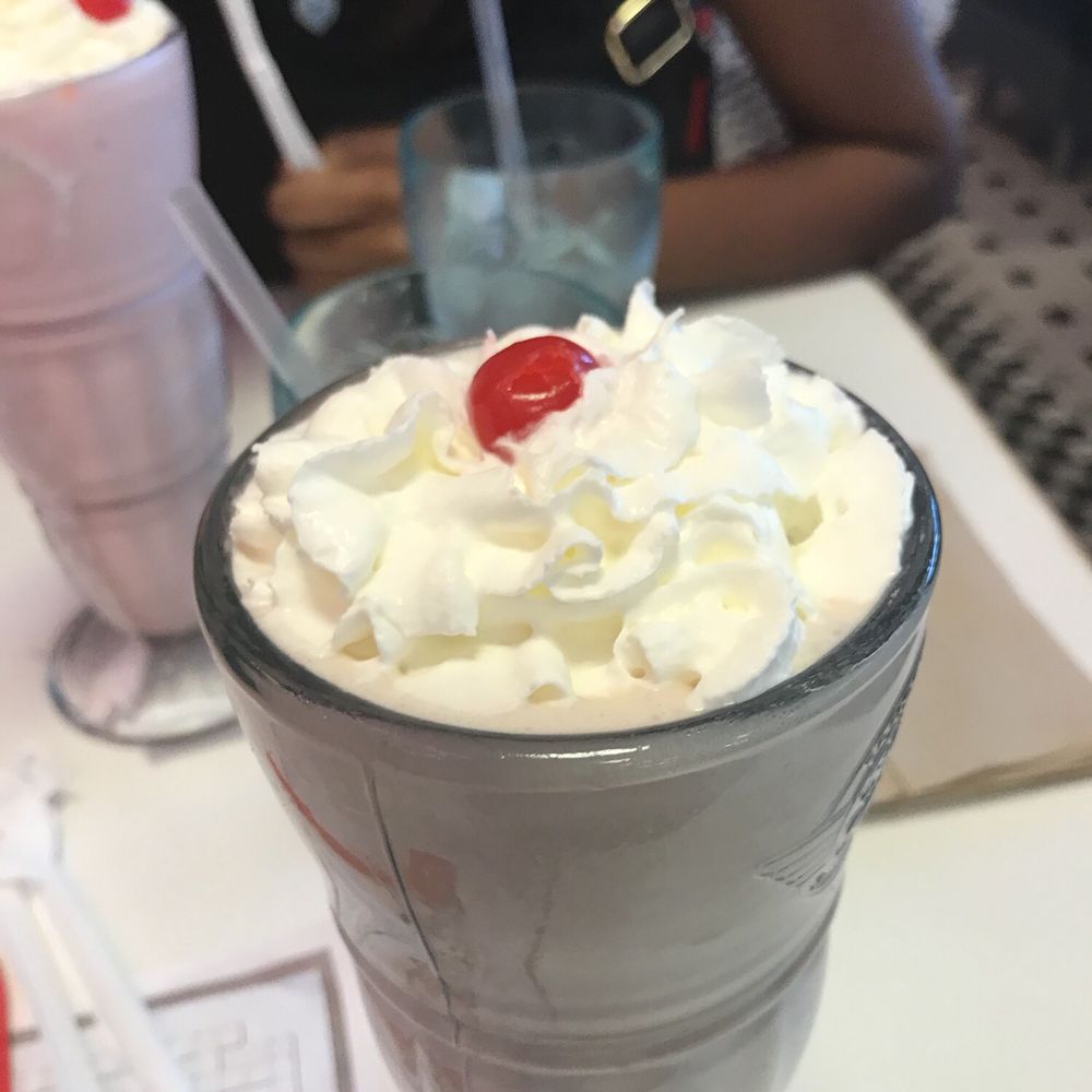 Steak ’n Shake - Chocolate banana - Burgers Near Me - Orange City, Florida Steak ’n Shake - Chocolate banana - Burgers Near Me - Orange City, Florida