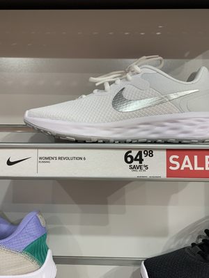 DICK'S Sporting Goods