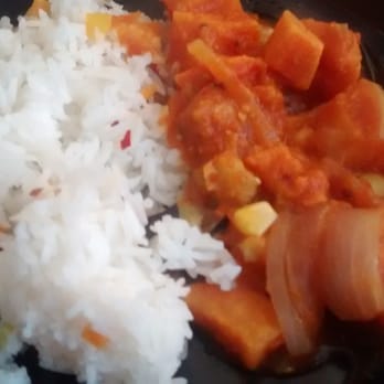 Sunshine Tea Lounge - Malaysian veggie curry & firecracker rice - Cafes Near Me