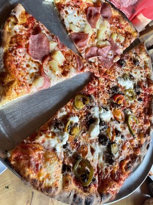 AL FORNO FERRUZZA PIZZA RHODODENDRON by null