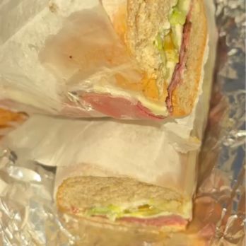 Hollywood Deli - Sandwiches Near Me - Chicago, Illinois Hollywood Deli - Sandwiches Near Me - Chicago, Illinois