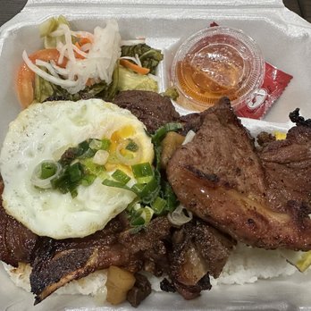 Xe Com Tam VH - The Com Tam Dac Biet (Special Plate) for $15. Generous amount of food. - Food Trucks Near Me - Westminster, California Xe Com Tam VH - The Com Tam Dac Biet (Special Plate) for $15. Generous amount of food. - Food Trucks Near Me - Westminster, California