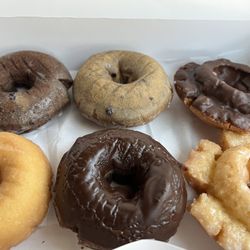 Smiling Donut - Chocolate Donut