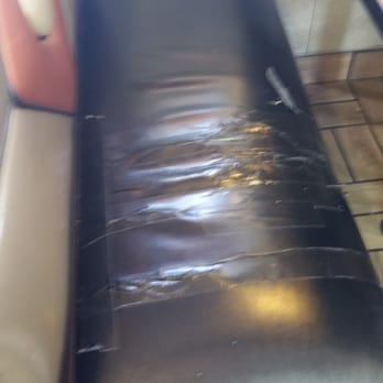 Carl's Jr - Fast Food Near Me - Visalia, California Carl's Jr - Fast Food Near Me - Visalia, California