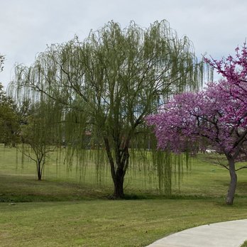 Flower Garden Park - Parks Near Me - Oklahoma City, Oklahoma Flower Garden Park - Parks Near Me - Oklahoma City, Oklahoma
