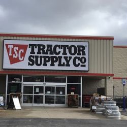 Tractor Supply - Store