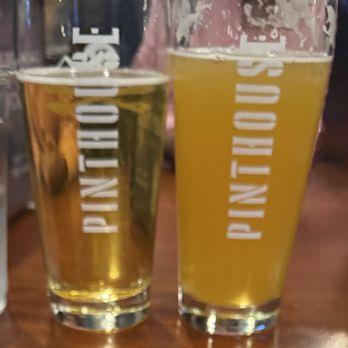 Pinthouse Pizza - IPA and Pilsner - Brewpubs Near Me - Round Rock, Texas