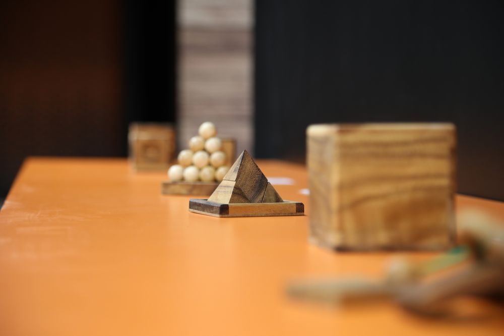 MUSEUM OF ILLUSIONS DALLAS 297 Photos & 169 Reviews 701 Ross Ave