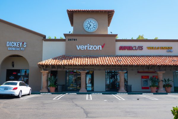 Verizon Wireless 33 Photos 99 Reviews Mobile Phones 26761 Portola Pkwy Foothill Ranch Ca United States Phone Number Yelp Verizon Wireless 33 Photos 99 Reviews Mobile Phones 26761 Portola Pkwy Foothill Ranch Ca United States Phone Number Yelp