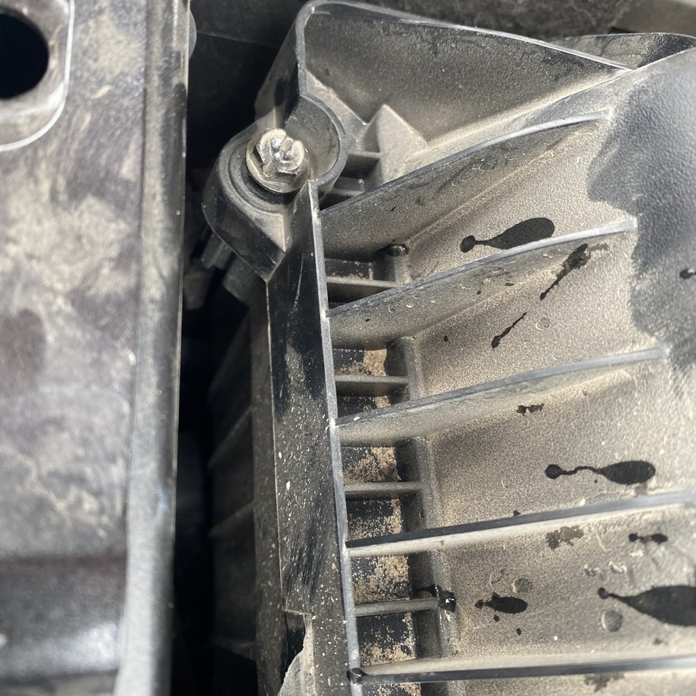 Take 5 Oil Change - Would not recommend this place this is a brand new truck and they were absolutely terrible with handling things - Oil Change Stations Near Me - Burleson, Texas Take 5 Oil Change - Would not recommend this place this is a brand new truck and they were absolutely terrible with handling things - Oil Change Stations Near Me - Burleson, Texas