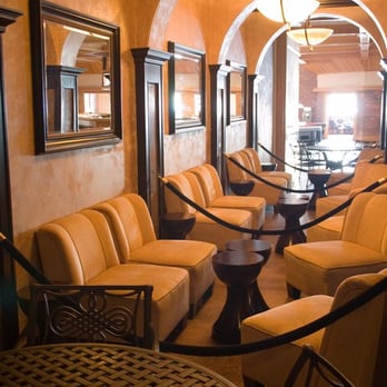 JOHNNY V - CLOSED - Updated July 2026 - 107 Photos & 391 Reviews