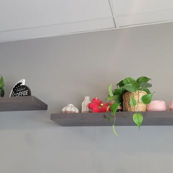 Chill Coffee - Decor plants - Coffee & Tea Near Me - Westminster, California Chill Coffee - Decor plants - Coffee & Tea Near Me - Westminster, California