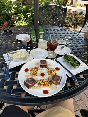 Parkshore Grill by null