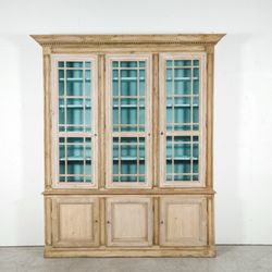 Lolo French Antiques et More