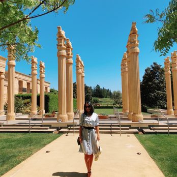 Darioush Winery - Wineries Near Me - Napa, California Darioush Winery - Wineries Near Me - Napa, California