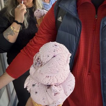 Glacier Scoops - Huckleberry ice cream - Coffee & Tea Near Me - Juneau, Alaska Glacier Scoops - Huckleberry ice cream - Coffee & Tea Near Me - Juneau, Alaska
