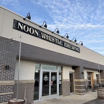 Noon Whistle Brewing - Breweries Near Me - Lombard, Illinois Noon Whistle Brewing - Breweries Near Me - Lombard, Illinois