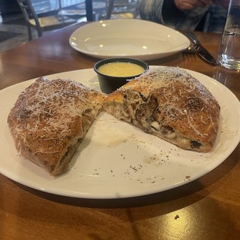 Sauce on the Side - Italian Near Me - Creve Coeur, Missouri