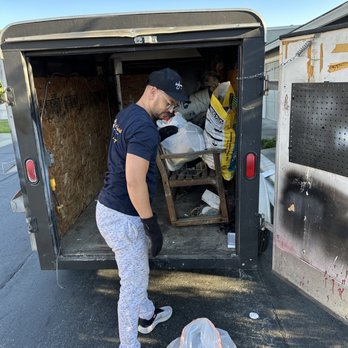 Move & Haul - Junk Removal & Hauling Near Me - San Bruno, California Move & Haul - Junk Removal & Hauling Near Me - San Bruno, California